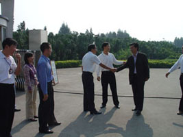 省領(lǐng)導、市領(lǐng)導來(lái)我司進(jìn)行視察、指導